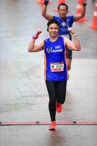 BIB: 5555
                            <button type="button" onclick="openModal(5534209)" class="btn btn-primary btn-sm float-right btn-popup" data-toggle="modal" data-target=".modal-high-quality">
                        <i class="fas fa-shopping-cart"></i> Add to Cart
                    </button>
                                            <button type="button" onclick="isThisMe(5534209, true)" class="btn btn-success btn-sm float-right btn-popup btn-isme hidden" data-toggle="tooltip" data-placement="bottom" title="นี่คือรูปของคุณใช่ไหม คลิกที่นี่เพื่อเอาเข้าอัลบั้ม">
                        <i class="fas fa-plus"></i> Add to album
                    </button>
                    <button type="button" onclick="isThisMe(5534209, false)" class="btn btn-warning btn-sm float-right btn-popup btn-isnotme hidden">
                        <i class="fas fa-ban"></i> Remove from album
                    </button>