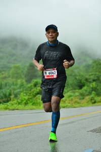 BIB: 6062
                            <button type="button" onclick="openModal(5707443)" class="btn btn-primary btn-sm float-right btn-popup" data-toggle="modal" data-target=".modal-high-quality">
                        <i class="fas fa-shopping-cart"></i> Add to Cart
                    </button>
                                            <button type="button" onclick="isThisMe(5707443, true)" class="btn btn-success btn-sm float-right btn-popup btn-isme hidden" data-toggle="tooltip" data-placement="bottom" title="นี่คือรูปของคุณใช่ไหม คลิกที่นี่เพื่อเอาเข้าอัลบั้ม">
                        <i class="fas fa-plus"></i> Add to album
                    </button>
                    <button type="button" onclick="isThisMe(5707443, false)" class="btn btn-warning btn-sm float-right btn-popup btn-isnotme hidden">
                        <i class="fas fa-ban"></i> Remove from album
                    </button>