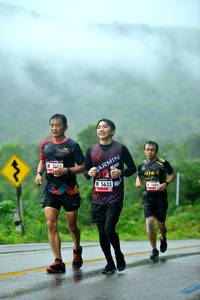 BIB: 602, 5633, 5686
                            <button type="button" onclick="openModal(5779530)" class="btn btn-primary btn-sm float-right btn-popup" data-toggle="modal" data-target=".modal-high-quality">
                        <i class="fas fa-shopping-cart"></i> Add to Cart
                    </button>
                                            <button type="button" onclick="isThisMe(5779530, true)" class="btn btn-success btn-sm float-right btn-popup btn-isme hidden" data-toggle="tooltip" data-placement="bottom" title="นี่คือรูปของคุณใช่ไหม คลิกที่นี่เพื่อเอาเข้าอัลบั้ม">
                        <i class="fas fa-plus"></i> Add to album
                    </button>
                    <button type="button" onclick="isThisMe(5779530, false)" class="btn btn-warning btn-sm float-right btn-popup btn-isnotme hidden">
                        <i class="fas fa-ban"></i> Remove from album
                    </button>