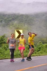 BIB: 3233, 3268, 
                            <button type="button" onclick="openModal(5617292)" class="btn btn-primary btn-sm float-right btn-popup" data-toggle="modal" data-target=".modal-high-quality">
                        <i class="fas fa-shopping-cart"></i> Add to Cart
                    </button>
                                            <button type="button" onclick="isThisMe(5617292, true)" class="btn btn-success btn-sm float-right btn-popup btn-isme hidden" data-toggle="tooltip" data-placement="bottom" title="นี่คือรูปของคุณใช่ไหม คลิกที่นี่เพื่อเอาเข้าอัลบั้ม">
                        <i class="fas fa-plus"></i> Add to album
                    </button>
                    <button type="button" onclick="isThisMe(5617292, false)" class="btn btn-warning btn-sm float-right btn-popup btn-isnotme hidden">
                        <i class="fas fa-ban"></i> Remove from album
                    </button>