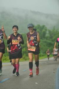 BIB: 3154, 3280
                            <button type="button" onclick="openModal(5748937)" class="btn btn-primary btn-sm float-right btn-popup" data-toggle="modal" data-target=".modal-high-quality">
                        <i class="fas fa-shopping-cart"></i> Add to Cart
                    </button>
                                            <button type="button" onclick="isThisMe(5748937, true)" class="btn btn-success btn-sm float-right btn-popup btn-isme hidden" data-toggle="tooltip" data-placement="bottom" title="นี่คือรูปของคุณใช่ไหม คลิกที่นี่เพื่อเอาเข้าอัลบั้ม">
                        <i class="fas fa-plus"></i> Add to album
                    </button>
                    <button type="button" onclick="isThisMe(5748937, false)" class="btn btn-warning btn-sm float-right btn-popup btn-isnotme hidden">
                        <i class="fas fa-ban"></i> Remove from album
                    </button>