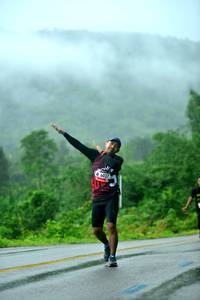 BIB: 6037
                            <button type="button" onclick="openModal(5779497)" class="btn btn-primary btn-sm float-right btn-popup" data-toggle="modal" data-target=".modal-high-quality">
                        <i class="fas fa-shopping-cart"></i> Add to Cart
                    </button>
                                            <button type="button" onclick="isThisMe(5779497, true)" class="btn btn-success btn-sm float-right btn-popup btn-isme hidden" data-toggle="tooltip" data-placement="bottom" title="นี่คือรูปของคุณใช่ไหม คลิกที่นี่เพื่อเอาเข้าอัลบั้ม">
                        <i class="fas fa-plus"></i> Add to album
                    </button>
                    <button type="button" onclick="isThisMe(5779497, false)" class="btn btn-warning btn-sm float-right btn-popup btn-isnotme hidden">
                        <i class="fas fa-ban"></i> Remove from album
                    </button>