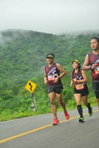 BIB: 1155, 3410
                            <button type="button" onclick="openModal(5773016)" class="btn btn-primary btn-sm float-right btn-popup" data-toggle="modal" data-target=".modal-high-quality">
                        <i class="fas fa-shopping-cart"></i> Add to Cart
                    </button>
                                            <button type="button" onclick="isThisMe(5773016, true)" class="btn btn-success btn-sm float-right btn-popup btn-isme hidden" data-toggle="tooltip" data-placement="bottom" title="นี่คือรูปของคุณใช่ไหม คลิกที่นี่เพื่อเอาเข้าอัลบั้ม">
                        <i class="fas fa-plus"></i> Add to album
                    </button>
                    <button type="button" onclick="isThisMe(5773016, false)" class="btn btn-warning btn-sm float-right btn-popup btn-isnotme hidden">
                        <i class="fas fa-ban"></i> Remove from album
                    </button>