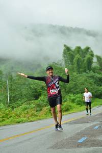 BIB: 146
                            <button type="button" onclick="openModal(5703780)" class="btn btn-primary btn-sm float-right btn-popup" data-toggle="modal" data-target=".modal-high-quality">
                        <i class="fas fa-shopping-cart"></i> Add to Cart
                    </button>
                                            <button type="button" onclick="isThisMe(5703780, true)" class="btn btn-success btn-sm float-right btn-popup btn-isme hidden" data-toggle="tooltip" data-placement="bottom" title="นี่คือรูปของคุณใช่ไหม คลิกที่นี่เพื่อเอาเข้าอัลบั้ม">
                        <i class="fas fa-plus"></i> Add to album
                    </button>
                    <button type="button" onclick="isThisMe(5703780, false)" class="btn btn-warning btn-sm float-right btn-popup btn-isnotme hidden">
                        <i class="fas fa-ban"></i> Remove from album
                    </button>