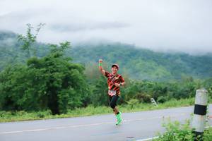 BIB: 1223
                            <button type="button" onclick="openModal(5562396)" class="btn btn-primary btn-sm float-right btn-popup" data-toggle="modal" data-target=".modal-high-quality">
                        <i class="fas fa-shopping-cart"></i> Add to Cart
                    </button>
                                            <button type="button" onclick="isThisMe(5562396, true)" class="btn btn-success btn-sm float-right btn-popup btn-isme hidden" data-toggle="tooltip" data-placement="bottom" title="นี่คือรูปของคุณใช่ไหม คลิกที่นี่เพื่อเอาเข้าอัลบั้ม">
                        <i class="fas fa-plus"></i> Add to album
                    </button>
                    <button type="button" onclick="isThisMe(5562396, false)" class="btn btn-warning btn-sm float-right btn-popup btn-isnotme hidden">
                        <i class="fas fa-ban"></i> Remove from album
                    </button>