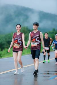 BIB: 3305, 1467
                            <button type="button" onclick="openModal(5595601)" class="btn btn-primary btn-sm float-right btn-popup" data-toggle="modal" data-target=".modal-high-quality">
                        <i class="fas fa-shopping-cart"></i> Add to Cart
                    </button>
                                            <button type="button" onclick="isThisMe(5595601, true)" class="btn btn-success btn-sm float-right btn-popup btn-isme hidden" data-toggle="tooltip" data-placement="bottom" title="นี่คือรูปของคุณใช่ไหม คลิกที่นี่เพื่อเอาเข้าอัลบั้ม">
                        <i class="fas fa-plus"></i> Add to album
                    </button>
                    <button type="button" onclick="isThisMe(5595601, false)" class="btn btn-warning btn-sm float-right btn-popup btn-isnotme hidden">
                        <i class="fas fa-ban"></i> Remove from album
                    </button>