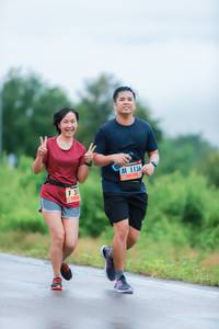 BIB: 1136
                            <button type="button" onclick="openModal(5560031)" class="btn btn-primary btn-sm float-right btn-popup" data-toggle="modal" data-target=".modal-high-quality">
                        <i class="fas fa-shopping-cart"></i> Add to Cart
                    </button>
                                            <button type="button" onclick="isThisMe(5560031, true)" class="btn btn-success btn-sm float-right btn-popup btn-isme hidden" data-toggle="tooltip" data-placement="bottom" title="นี่คือรูปของคุณใช่ไหม คลิกที่นี่เพื่อเอาเข้าอัลบั้ม">
                        <i class="fas fa-plus"></i> Add to album
                    </button>
                    <button type="button" onclick="isThisMe(5560031, false)" class="btn btn-warning btn-sm float-right btn-popup btn-isnotme hidden">
                        <i class="fas fa-ban"></i> Remove from album
                    </button>