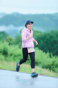 BIB: 3178
                            <button type="button" onclick="openModal(5552879)" class="btn btn-primary btn-sm float-right btn-popup" data-toggle="modal" data-target=".modal-high-quality">
                        <i class="fas fa-shopping-cart"></i> Add to Cart
                    </button>
                                            <button type="button" onclick="isThisMe(5552879, true)" class="btn btn-success btn-sm float-right btn-popup btn-isme hidden" data-toggle="tooltip" data-placement="bottom" title="นี่คือรูปของคุณใช่ไหม คลิกที่นี่เพื่อเอาเข้าอัลบั้ม">
                        <i class="fas fa-plus"></i> Add to album
                    </button>
                    <button type="button" onclick="isThisMe(5552879, false)" class="btn btn-warning btn-sm float-right btn-popup btn-isnotme hidden">
                        <i class="fas fa-ban"></i> Remove from album
                    </button>