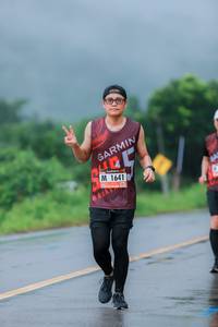 BIB: 1641
                            <button type="button" onclick="openModal(5717668)" class="btn btn-primary btn-sm float-right btn-popup" data-toggle="modal" data-target=".modal-high-quality">
                        <i class="fas fa-shopping-cart"></i> Add to Cart
                    </button>
                                            <button type="button" onclick="isThisMe(5717668, true)" class="btn btn-success btn-sm float-right btn-popup btn-isme hidden" data-toggle="tooltip" data-placement="bottom" title="นี่คือรูปของคุณใช่ไหม คลิกที่นี่เพื่อเอาเข้าอัลบั้ม">
                        <i class="fas fa-plus"></i> Add to album
                    </button>
                    <button type="button" onclick="isThisMe(5717668, false)" class="btn btn-warning btn-sm float-right btn-popup btn-isnotme hidden">
                        <i class="fas fa-ban"></i> Remove from album
                    </button>