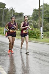 BIB: 3114, 3305
                            <button type="button" onclick="openModal(5799014)" class="btn btn-primary btn-sm float-right btn-popup" data-toggle="modal" data-target=".modal-high-quality">
                        <i class="fas fa-shopping-cart"></i> Add to Cart
                    </button>
                                            <button type="button" onclick="isThisMe(5799014, true)" class="btn btn-success btn-sm float-right btn-popup btn-isme hidden" data-toggle="tooltip" data-placement="bottom" title="นี่คือรูปของคุณใช่ไหม คลิกที่นี่เพื่อเอาเข้าอัลบั้ม">
                        <i class="fas fa-plus"></i> Add to album
                    </button>
                    <button type="button" onclick="isThisMe(5799014, false)" class="btn btn-warning btn-sm float-right btn-popup btn-isnotme hidden">
                        <i class="fas fa-ban"></i> Remove from album
                    </button>