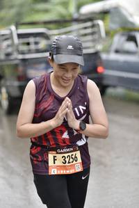 BIB: 3256
                            <button type="button" onclick="openModal(5791266)" class="btn btn-primary btn-sm float-right btn-popup" data-toggle="modal" data-target=".modal-high-quality">
                        <i class="fas fa-shopping-cart"></i> Add to Cart
                    </button>
                                            <button type="button" onclick="isThisMe(5791266, true)" class="btn btn-success btn-sm float-right btn-popup btn-isme hidden" data-toggle="tooltip" data-placement="bottom" title="นี่คือรูปของคุณใช่ไหม คลิกที่นี่เพื่อเอาเข้าอัลบั้ม">
                        <i class="fas fa-plus"></i> Add to album
                    </button>
                    <button type="button" onclick="isThisMe(5791266, false)" class="btn btn-warning btn-sm float-right btn-popup btn-isnotme hidden">
                        <i class="fas fa-ban"></i> Remove from album
                    </button>