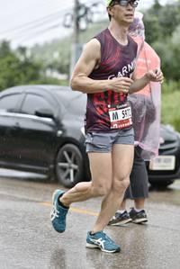 BIB: 5972
                            <button type="button" onclick="openModal(5785854)" class="btn btn-primary btn-sm float-right btn-popup" data-toggle="modal" data-target=".modal-high-quality">
                        <i class="fas fa-shopping-cart"></i> Add to Cart
                    </button>
                                            <button type="button" onclick="isThisMe(5785854, true)" class="btn btn-success btn-sm float-right btn-popup btn-isme hidden" data-toggle="tooltip" data-placement="bottom" title="นี่คือรูปของคุณใช่ไหม คลิกที่นี่เพื่อเอาเข้าอัลบั้ม">
                        <i class="fas fa-plus"></i> Add to album
                    </button>
                    <button type="button" onclick="isThisMe(5785854, false)" class="btn btn-warning btn-sm float-right btn-popup btn-isnotme hidden">
                        <i class="fas fa-ban"></i> Remove from album
                    </button>