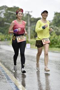 BIB: 3329, 3087
                            <button type="button" onclick="openModal(5801423)" class="btn btn-primary btn-sm float-right btn-popup" data-toggle="modal" data-target=".modal-high-quality">
                        <i class="fas fa-shopping-cart"></i> Add to Cart
                    </button>
                                            <button type="button" onclick="isThisMe(5801423, true)" class="btn btn-success btn-sm float-right btn-popup btn-isme hidden" data-toggle="tooltip" data-placement="bottom" title="นี่คือรูปของคุณใช่ไหม คลิกที่นี่เพื่อเอาเข้าอัลบั้ม">
                        <i class="fas fa-plus"></i> Add to album
                    </button>
                    <button type="button" onclick="isThisMe(5801423, false)" class="btn btn-warning btn-sm float-right btn-popup btn-isnotme hidden">
                        <i class="fas fa-ban"></i> Remove from album
                    </button>