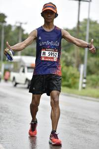 BIB: 5952
                            <button type="button" onclick="openModal(5803302)" class="btn btn-primary btn-sm float-right btn-popup" data-toggle="modal" data-target=".modal-high-quality">
                        <i class="fas fa-shopping-cart"></i> Add to Cart
                    </button>
                                            <button type="button" onclick="isThisMe(5803302, true)" class="btn btn-success btn-sm float-right btn-popup btn-isme hidden" data-toggle="tooltip" data-placement="bottom" title="นี่คือรูปของคุณใช่ไหม คลิกที่นี่เพื่อเอาเข้าอัลบั้ม">
                        <i class="fas fa-plus"></i> Add to album
                    </button>
                    <button type="button" onclick="isThisMe(5803302, false)" class="btn btn-warning btn-sm float-right btn-popup btn-isnotme hidden">
                        <i class="fas fa-ban"></i> Remove from album
                    </button>