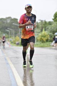 BIB: 8850, 5597
                            <button type="button" onclick="openModal(5784909)" class="btn btn-primary btn-sm float-right btn-popup" data-toggle="modal" data-target=".modal-high-quality">
                        <i class="fas fa-shopping-cart"></i> Add to Cart
                    </button>
                                            <button type="button" onclick="isThisMe(5784909, true)" class="btn btn-success btn-sm float-right btn-popup btn-isme hidden" data-toggle="tooltip" data-placement="bottom" title="นี่คือรูปของคุณใช่ไหม คลิกที่นี่เพื่อเอาเข้าอัลบั้ม">
                        <i class="fas fa-plus"></i> Add to album
                    </button>
                    <button type="button" onclick="isThisMe(5784909, false)" class="btn btn-warning btn-sm float-right btn-popup btn-isnotme hidden">
                        <i class="fas fa-ban"></i> Remove from album
                    </button>