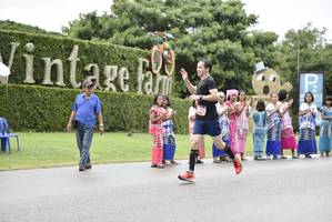 BIB: 
                            <button type="button" onclick="openModal(5783968)" class="btn btn-primary btn-sm float-right btn-popup" data-toggle="modal" data-target=".modal-high-quality">
                        <i class="fas fa-shopping-cart"></i> Add to Cart
                    </button>
                                            <button type="button" onclick="isThisMe(5783968, true)" class="btn btn-success btn-sm float-right btn-popup btn-isme hidden" data-toggle="tooltip" data-placement="bottom" title="นี่คือรูปของคุณใช่ไหม คลิกที่นี่เพื่อเอาเข้าอัลบั้ม">
                        <i class="fas fa-plus"></i> Add to album
                    </button>
                    <button type="button" onclick="isThisMe(5783968, false)" class="btn btn-warning btn-sm float-right btn-popup btn-isnotme hidden">
                        <i class="fas fa-ban"></i> Remove from album
                    </button>