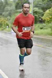 BIB: 1039, 
                            <button type="button" onclick="openModal(5787542)" class="btn btn-primary btn-sm float-right btn-popup" data-toggle="modal" data-target=".modal-high-quality">
                        <i class="fas fa-shopping-cart"></i> Add to Cart
                    </button>
                                            <button type="button" onclick="isThisMe(5787542, true)" class="btn btn-success btn-sm float-right btn-popup btn-isme hidden" data-toggle="tooltip" data-placement="bottom" title="นี่คือรูปของคุณใช่ไหม คลิกที่นี่เพื่อเอาเข้าอัลบั้ม">
                        <i class="fas fa-plus"></i> Add to album
                    </button>
                    <button type="button" onclick="isThisMe(5787542, false)" class="btn btn-warning btn-sm float-right btn-popup btn-isnotme hidden">
                        <i class="fas fa-ban"></i> Remove from album
                    </button>