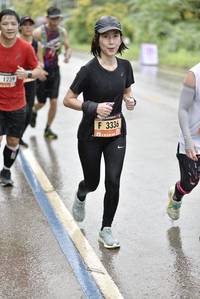 BIB: 1239, 3336, 
                            <button type="button" onclick="openModal(5791416)" class="btn btn-primary btn-sm float-right btn-popup" data-toggle="modal" data-target=".modal-high-quality">
                        <i class="fas fa-shopping-cart"></i> Add to Cart
                    </button>
                                            <button type="button" onclick="isThisMe(5791416, true)" class="btn btn-success btn-sm float-right btn-popup btn-isme hidden" data-toggle="tooltip" data-placement="bottom" title="นี่คือรูปของคุณใช่ไหม คลิกที่นี่เพื่อเอาเข้าอัลบั้ม">
                        <i class="fas fa-plus"></i> Add to album
                    </button>
                    <button type="button" onclick="isThisMe(5791416, false)" class="btn btn-warning btn-sm float-right btn-popup btn-isnotme hidden">
                        <i class="fas fa-ban"></i> Remove from album
                    </button>