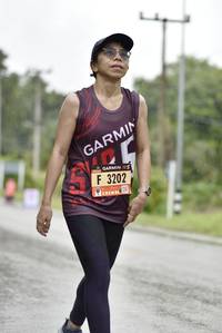 BIB: 3202
                            <button type="button" onclick="openModal(5799147)" class="btn btn-primary btn-sm float-right btn-popup" data-toggle="modal" data-target=".modal-high-quality">
                        <i class="fas fa-shopping-cart"></i> Add to Cart
                    </button>
                                            <button type="button" onclick="isThisMe(5799147, true)" class="btn btn-success btn-sm float-right btn-popup btn-isme hidden" data-toggle="tooltip" data-placement="bottom" title="นี่คือรูปของคุณใช่ไหม คลิกที่นี่เพื่อเอาเข้าอัลบั้ม">
                        <i class="fas fa-plus"></i> Add to album
                    </button>
                    <button type="button" onclick="isThisMe(5799147, false)" class="btn btn-warning btn-sm float-right btn-popup btn-isnotme hidden">
                        <i class="fas fa-ban"></i> Remove from album
                    </button>