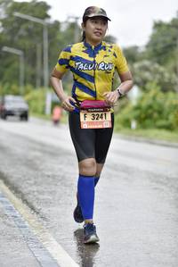 BIB: 3241
                            <button type="button" onclick="openModal(5801999)" class="btn btn-primary btn-sm float-right btn-popup" data-toggle="modal" data-target=".modal-high-quality">
                        <i class="fas fa-shopping-cart"></i> Add to Cart
                    </button>
                                            <button type="button" onclick="isThisMe(5801999, true)" class="btn btn-success btn-sm float-right btn-popup btn-isme hidden" data-toggle="tooltip" data-placement="bottom" title="นี่คือรูปของคุณใช่ไหม คลิกที่นี่เพื่อเอาเข้าอัลบั้ม">
                        <i class="fas fa-plus"></i> Add to album
                    </button>
                    <button type="button" onclick="isThisMe(5801999, false)" class="btn btn-warning btn-sm float-right btn-popup btn-isnotme hidden">
                        <i class="fas fa-ban"></i> Remove from album
                    </button>