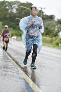 BIB: 3328
                            <button type="button" onclick="openModal(5810542)" class="btn btn-primary btn-sm float-right btn-popup" data-toggle="modal" data-target=".modal-high-quality">
                        <i class="fas fa-shopping-cart"></i> Add to Cart
                    </button>
                                            <button type="button" onclick="isThisMe(5810542, true)" class="btn btn-success btn-sm float-right btn-popup btn-isme hidden" data-toggle="tooltip" data-placement="bottom" title="นี่คือรูปของคุณใช่ไหม คลิกที่นี่เพื่อเอาเข้าอัลบั้ม">
                        <i class="fas fa-plus"></i> Add to album
                    </button>
                    <button type="button" onclick="isThisMe(5810542, false)" class="btn btn-warning btn-sm float-right btn-popup btn-isnotme hidden">
                        <i class="fas fa-ban"></i> Remove from album
                    </button>