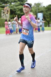 BIB: 1304
                            <button type="button" onclick="openModal(5783847)" class="btn btn-primary btn-sm float-right btn-popup" data-toggle="modal" data-target=".modal-high-quality">
                        <i class="fas fa-shopping-cart"></i> Add to Cart
                    </button>
                                            <button type="button" onclick="isThisMe(5783847, true)" class="btn btn-success btn-sm float-right btn-popup btn-isme hidden" data-toggle="tooltip" data-placement="bottom" title="นี่คือรูปของคุณใช่ไหม คลิกที่นี่เพื่อเอาเข้าอัลบั้ม">
                        <i class="fas fa-plus"></i> Add to album
                    </button>
                    <button type="button" onclick="isThisMe(5783847, false)" class="btn btn-warning btn-sm float-right btn-popup btn-isnotme hidden">
                        <i class="fas fa-ban"></i> Remove from album
                    </button>