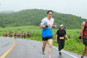 BIB: 
                            <button type="button" onclick="openModal(5710229)" class="btn btn-primary btn-sm float-right btn-popup" data-toggle="modal" data-target=".modal-high-quality">
                        <i class="fas fa-shopping-cart"></i> Add to Cart
                    </button>
                                            <button type="button" onclick="isThisMe(5710229, true)" class="btn btn-success btn-sm float-right btn-popup btn-isme hidden" data-toggle="tooltip" data-placement="bottom" title="นี่คือรูปของคุณใช่ไหม คลิกที่นี่เพื่อเอาเข้าอัลบั้ม">
                        <i class="fas fa-plus"></i> Add to album
                    </button>
                    <button type="button" onclick="isThisMe(5710229, false)" class="btn btn-warning btn-sm float-right btn-popup btn-isnotme hidden">
                        <i class="fas fa-ban"></i> Remove from album
                    </button>