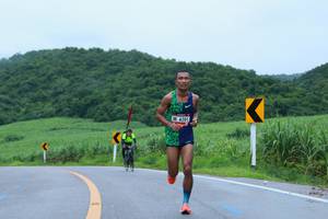 BIB: 6201
                            <button type="button" onclick="openModal(5575826)" class="btn btn-primary btn-sm float-right btn-popup" data-toggle="modal" data-target=".modal-high-quality">
                        <i class="fas fa-shopping-cart"></i> Add to Cart
                    </button>
                                            <button type="button" onclick="isThisMe(5575826, true)" class="btn btn-success btn-sm float-right btn-popup btn-isme hidden" data-toggle="tooltip" data-placement="bottom" title="นี่คือรูปของคุณใช่ไหม คลิกที่นี่เพื่อเอาเข้าอัลบั้ม">
                        <i class="fas fa-plus"></i> Add to album
                    </button>
                    <button type="button" onclick="isThisMe(5575826, false)" class="btn btn-warning btn-sm float-right btn-popup btn-isnotme hidden">
                        <i class="fas fa-ban"></i> Remove from album
                    </button>