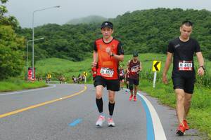 BIB: 6131, 1077
                            <button type="button" onclick="openModal(5594985)" class="btn btn-primary btn-sm float-right btn-popup" data-toggle="modal" data-target=".modal-high-quality">
                        <i class="fas fa-shopping-cart"></i> Add to Cart
                    </button>
                                            <button type="button" onclick="isThisMe(5594985, true)" class="btn btn-success btn-sm float-right btn-popup btn-isme hidden" data-toggle="tooltip" data-placement="bottom" title="นี่คือรูปของคุณใช่ไหม คลิกที่นี่เพื่อเอาเข้าอัลบั้ม">
                        <i class="fas fa-plus"></i> Add to album
                    </button>
                    <button type="button" onclick="isThisMe(5594985, false)" class="btn btn-warning btn-sm float-right btn-popup btn-isnotme hidden">
                        <i class="fas fa-ban"></i> Remove from album
                    </button>