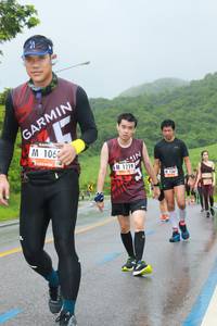 BIB: 106, 1219, 136
                            <button type="button" onclick="openModal(5736246)" class="btn btn-primary btn-sm float-right btn-popup" data-toggle="modal" data-target=".modal-high-quality">
                        <i class="fas fa-shopping-cart"></i> Add to Cart
                    </button>
                                            <button type="button" onclick="isThisMe(5736246, true)" class="btn btn-success btn-sm float-right btn-popup btn-isme hidden" data-toggle="tooltip" data-placement="bottom" title="นี่คือรูปของคุณใช่ไหม คลิกที่นี่เพื่อเอาเข้าอัลบั้ม">
                        <i class="fas fa-plus"></i> Add to album
                    </button>
                    <button type="button" onclick="isThisMe(5736246, false)" class="btn btn-warning btn-sm float-right btn-popup btn-isnotme hidden">
                        <i class="fas fa-ban"></i> Remove from album
                    </button>