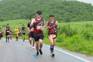 BIB: 1655, 3355
                            <button type="button" onclick="openModal(5709758)" class="btn btn-primary btn-sm float-right btn-popup" data-toggle="modal" data-target=".modal-high-quality">
                        <i class="fas fa-shopping-cart"></i> Add to Cart
                    </button>
                                            <button type="button" onclick="isThisMe(5709758, true)" class="btn btn-success btn-sm float-right btn-popup btn-isme hidden" data-toggle="tooltip" data-placement="bottom" title="นี่คือรูปของคุณใช่ไหม คลิกที่นี่เพื่อเอาเข้าอัลบั้ม">
                        <i class="fas fa-plus"></i> Add to album
                    </button>
                    <button type="button" onclick="isThisMe(5709758, false)" class="btn btn-warning btn-sm float-right btn-popup btn-isnotme hidden">
                        <i class="fas fa-ban"></i> Remove from album
                    </button>