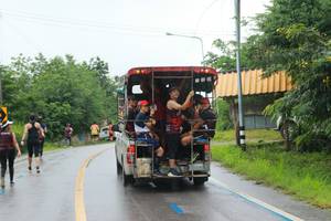 BIB: 
                            <button type="button" onclick="openModal(5709662)" class="btn btn-primary btn-sm float-right btn-popup" data-toggle="modal" data-target=".modal-high-quality">
                        <i class="fas fa-shopping-cart"></i> Add to Cart
                    </button>
                                            <button type="button" onclick="isThisMe(5709662, true)" class="btn btn-success btn-sm float-right btn-popup btn-isme hidden" data-toggle="tooltip" data-placement="bottom" title="นี่คือรูปของคุณใช่ไหม คลิกที่นี่เพื่อเอาเข้าอัลบั้ม">
                        <i class="fas fa-plus"></i> Add to album
                    </button>
                    <button type="button" onclick="isThisMe(5709662, false)" class="btn btn-warning btn-sm float-right btn-popup btn-isnotme hidden">
                        <i class="fas fa-ban"></i> Remove from album
                    </button>