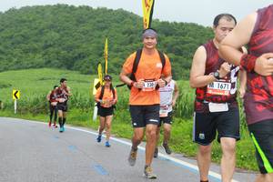 BIB: 1671, 230, 1041
                            <button type="button" onclick="openModal(5708906)" class="btn btn-primary btn-sm float-right btn-popup" data-toggle="modal" data-target=".modal-high-quality">
                        <i class="fas fa-shopping-cart"></i> Add to Cart
                    </button>
                                            <button type="button" onclick="isThisMe(5708906, true)" class="btn btn-success btn-sm float-right btn-popup btn-isme hidden" data-toggle="tooltip" data-placement="bottom" title="นี่คือรูปของคุณใช่ไหม คลิกที่นี่เพื่อเอาเข้าอัลบั้ม">
                        <i class="fas fa-plus"></i> Add to album
                    </button>
                    <button type="button" onclick="isThisMe(5708906, false)" class="btn btn-warning btn-sm float-right btn-popup btn-isnotme hidden">
                        <i class="fas fa-ban"></i> Remove from album
                    </button>