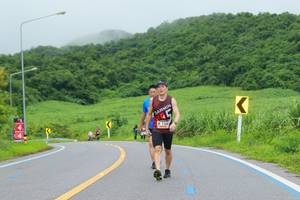 BIB: 160
                            <button type="button" onclick="openModal(5589264)" class="btn btn-primary btn-sm float-right btn-popup" data-toggle="modal" data-target=".modal-high-quality">
                        <i class="fas fa-shopping-cart"></i> Add to Cart
                    </button>
                                            <button type="button" onclick="isThisMe(5589264, true)" class="btn btn-success btn-sm float-right btn-popup btn-isme hidden" data-toggle="tooltip" data-placement="bottom" title="นี่คือรูปของคุณใช่ไหม คลิกที่นี่เพื่อเอาเข้าอัลบั้ม">
                        <i class="fas fa-plus"></i> Add to album
                    </button>
                    <button type="button" onclick="isThisMe(5589264, false)" class="btn btn-warning btn-sm float-right btn-popup btn-isnotme hidden">
                        <i class="fas fa-ban"></i> Remove from album
                    </button>