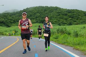 BIB: 1749, 3434
                            <button type="button" onclick="openModal(5594121)" class="btn btn-primary btn-sm float-right btn-popup" data-toggle="modal" data-target=".modal-high-quality">
                        <i class="fas fa-shopping-cart"></i> Add to Cart
                    </button>
                                            <button type="button" onclick="isThisMe(5594121, true)" class="btn btn-success btn-sm float-right btn-popup btn-isme hidden" data-toggle="tooltip" data-placement="bottom" title="นี่คือรูปของคุณใช่ไหม คลิกที่นี่เพื่อเอาเข้าอัลบั้ม">
                        <i class="fas fa-plus"></i> Add to album
                    </button>
                    <button type="button" onclick="isThisMe(5594121, false)" class="btn btn-warning btn-sm float-right btn-popup btn-isnotme hidden">
                        <i class="fas fa-ban"></i> Remove from album
                    </button>