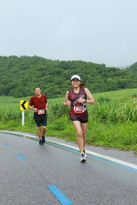 BIB: 7100
                            <button type="button" onclick="openModal(5739344)" class="btn btn-primary btn-sm float-right btn-popup" data-toggle="modal" data-target=".modal-high-quality">
                        <i class="fas fa-shopping-cart"></i> Add to Cart
                    </button>
                                            <button type="button" onclick="isThisMe(5739344, true)" class="btn btn-success btn-sm float-right btn-popup btn-isme hidden" data-toggle="tooltip" data-placement="bottom" title="นี่คือรูปของคุณใช่ไหม คลิกที่นี่เพื่อเอาเข้าอัลบั้ม">
                        <i class="fas fa-plus"></i> Add to album
                    </button>
                    <button type="button" onclick="isThisMe(5739344, false)" class="btn btn-warning btn-sm float-right btn-popup btn-isnotme hidden">
                        <i class="fas fa-ban"></i> Remove from album
                    </button>