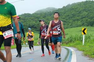 BIB: 095, 1579
                            <button type="button" onclick="openModal(5715795)" class="btn btn-primary btn-sm float-right btn-popup" data-toggle="modal" data-target=".modal-high-quality">
                        <i class="fas fa-shopping-cart"></i> Add to Cart
                    </button>
                                            <button type="button" onclick="isThisMe(5715795, true)" class="btn btn-success btn-sm float-right btn-popup btn-isme hidden" data-toggle="tooltip" data-placement="bottom" title="นี่คือรูปของคุณใช่ไหม คลิกที่นี่เพื่อเอาเข้าอัลบั้ม">
                        <i class="fas fa-plus"></i> Add to album
                    </button>
                    <button type="button" onclick="isThisMe(5715795, false)" class="btn btn-warning btn-sm float-right btn-popup btn-isnotme hidden">
                        <i class="fas fa-ban"></i> Remove from album
                    </button>