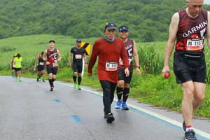 BIB: 1107
                            <button type="button" onclick="openModal(5709880)" class="btn btn-primary btn-sm float-right btn-popup" data-toggle="modal" data-target=".modal-high-quality">
                        <i class="fas fa-shopping-cart"></i> Add to Cart
                    </button>
                                            <button type="button" onclick="isThisMe(5709880, true)" class="btn btn-success btn-sm float-right btn-popup btn-isme hidden" data-toggle="tooltip" data-placement="bottom" title="นี่คือรูปของคุณใช่ไหม คลิกที่นี่เพื่อเอาเข้าอัลบั้ม">
                        <i class="fas fa-plus"></i> Add to album
                    </button>
                    <button type="button" onclick="isThisMe(5709880, false)" class="btn btn-warning btn-sm float-right btn-popup btn-isnotme hidden">
                        <i class="fas fa-ban"></i> Remove from album
                    </button>