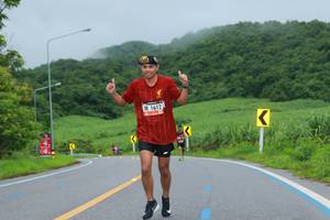 BIB: 1612
                            <button type="button" onclick="openModal(5576923)" class="btn btn-primary btn-sm float-right btn-popup" data-toggle="modal" data-target=".modal-high-quality">
                        <i class="fas fa-shopping-cart"></i> Add to Cart
                    </button>
                                            <button type="button" onclick="isThisMe(5576923, true)" class="btn btn-success btn-sm float-right btn-popup btn-isme hidden" data-toggle="tooltip" data-placement="bottom" title="นี่คือรูปของคุณใช่ไหม คลิกที่นี่เพื่อเอาเข้าอัลบั้ม">
                        <i class="fas fa-plus"></i> Add to album
                    </button>
                    <button type="button" onclick="isThisMe(5576923, false)" class="btn btn-warning btn-sm float-right btn-popup btn-isnotme hidden">
                        <i class="fas fa-ban"></i> Remove from album
                    </button>