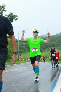 BIB: 5218
                            <button type="button" onclick="openModal(5714769)" class="btn btn-primary btn-sm float-right btn-popup" data-toggle="modal" data-target=".modal-high-quality">
                        <i class="fas fa-shopping-cart"></i> Add to Cart
                    </button>
                                            <button type="button" onclick="isThisMe(5714769, true)" class="btn btn-success btn-sm float-right btn-popup btn-isme hidden" data-toggle="tooltip" data-placement="bottom" title="นี่คือรูปของคุณใช่ไหม คลิกที่นี่เพื่อเอาเข้าอัลบั้ม">
                        <i class="fas fa-plus"></i> Add to album
                    </button>
                    <button type="button" onclick="isThisMe(5714769, false)" class="btn btn-warning btn-sm float-right btn-popup btn-isnotme hidden">
                        <i class="fas fa-ban"></i> Remove from album
                    </button>