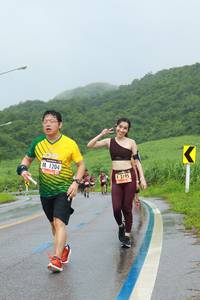 BIB: 1204, 3195
                            <button type="button" onclick="openModal(5736257)" class="btn btn-primary btn-sm float-right btn-popup" data-toggle="modal" data-target=".modal-high-quality">
                        <i class="fas fa-shopping-cart"></i> Add to Cart
                    </button>
                                            <button type="button" onclick="isThisMe(5736257, true)" class="btn btn-success btn-sm float-right btn-popup btn-isme hidden" data-toggle="tooltip" data-placement="bottom" title="นี่คือรูปของคุณใช่ไหม คลิกที่นี่เพื่อเอาเข้าอัลบั้ม">
                        <i class="fas fa-plus"></i> Add to album
                    </button>
                    <button type="button" onclick="isThisMe(5736257, false)" class="btn btn-warning btn-sm float-right btn-popup btn-isnotme hidden">
                        <i class="fas fa-ban"></i> Remove from album
                    </button>