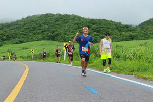 BIB: 1332
                            <button type="button" onclick="openModal(5593347)" class="btn btn-primary btn-sm float-right btn-popup" data-toggle="modal" data-target=".modal-high-quality">
                        <i class="fas fa-shopping-cart"></i> Add to Cart
                    </button>
                                            <button type="button" onclick="isThisMe(5593347, true)" class="btn btn-success btn-sm float-right btn-popup btn-isme hidden" data-toggle="tooltip" data-placement="bottom" title="นี่คือรูปของคุณใช่ไหม คลิกที่นี่เพื่อเอาเข้าอัลบั้ม">
                        <i class="fas fa-plus"></i> Add to album
                    </button>
                    <button type="button" onclick="isThisMe(5593347, false)" class="btn btn-warning btn-sm float-right btn-popup btn-isnotme hidden">
                        <i class="fas fa-ban"></i> Remove from album
                    </button>