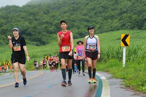 BIB: 3083, 3273, 1580
                            <button type="button" onclick="openModal(5738798)" class="btn btn-primary btn-sm float-right btn-popup" data-toggle="modal" data-target=".modal-high-quality">
                        <i class="fas fa-shopping-cart"></i> Add to Cart
                    </button>
                                            <button type="button" onclick="isThisMe(5738798, true)" class="btn btn-success btn-sm float-right btn-popup btn-isme hidden" data-toggle="tooltip" data-placement="bottom" title="นี่คือรูปของคุณใช่ไหม คลิกที่นี่เพื่อเอาเข้าอัลบั้ม">
                        <i class="fas fa-plus"></i> Add to album
                    </button>
                    <button type="button" onclick="isThisMe(5738798, false)" class="btn btn-warning btn-sm float-right btn-popup btn-isnotme hidden">
                        <i class="fas fa-ban"></i> Remove from album
                    </button>