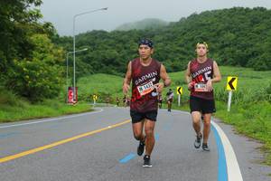 BIB: 1432, 1043
                            <button type="button" onclick="openModal(5595008)" class="btn btn-primary btn-sm float-right btn-popup" data-toggle="modal" data-target=".modal-high-quality">
                        <i class="fas fa-shopping-cart"></i> Add to Cart
                    </button>
                                            <button type="button" onclick="isThisMe(5595008, true)" class="btn btn-success btn-sm float-right btn-popup btn-isme hidden" data-toggle="tooltip" data-placement="bottom" title="นี่คือรูปของคุณใช่ไหม คลิกที่นี่เพื่อเอาเข้าอัลบั้ม">
                        <i class="fas fa-plus"></i> Add to album
                    </button>
                    <button type="button" onclick="isThisMe(5595008, false)" class="btn btn-warning btn-sm float-right btn-popup btn-isnotme hidden">
                        <i class="fas fa-ban"></i> Remove from album
                    </button>