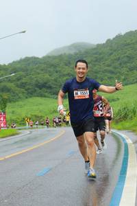 BIB: 1551, 6204
                            <button type="button" onclick="openModal(5738268)" class="btn btn-primary btn-sm float-right btn-popup" data-toggle="modal" data-target=".modal-high-quality">
                        <i class="fas fa-shopping-cart"></i> Add to Cart
                    </button>
                                            <button type="button" onclick="isThisMe(5738268, true)" class="btn btn-success btn-sm float-right btn-popup btn-isme hidden" data-toggle="tooltip" data-placement="bottom" title="นี่คือรูปของคุณใช่ไหม คลิกที่นี่เพื่อเอาเข้าอัลบั้ม">
                        <i class="fas fa-plus"></i> Add to album
                    </button>
                    <button type="button" onclick="isThisMe(5738268, false)" class="btn btn-warning btn-sm float-right btn-popup btn-isnotme hidden">
                        <i class="fas fa-ban"></i> Remove from album
                    </button>