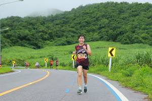 BIB: 3070
                            <button type="button" onclick="openModal(5590033)" class="btn btn-primary btn-sm float-right btn-popup" data-toggle="modal" data-target=".modal-high-quality">
                        <i class="fas fa-shopping-cart"></i> Add to Cart
                    </button>
                                            <button type="button" onclick="isThisMe(5590033, true)" class="btn btn-success btn-sm float-right btn-popup btn-isme hidden" data-toggle="tooltip" data-placement="bottom" title="นี่คือรูปของคุณใช่ไหม คลิกที่นี่เพื่อเอาเข้าอัลบั้ม">
                        <i class="fas fa-plus"></i> Add to album
                    </button>
                    <button type="button" onclick="isThisMe(5590033, false)" class="btn btn-warning btn-sm float-right btn-popup btn-isnotme hidden">
                        <i class="fas fa-ban"></i> Remove from album
                    </button>