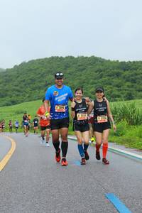 BIB: 3098, 3151, 3156
                            <button type="button" onclick="openModal(5739395)" class="btn btn-primary btn-sm float-right btn-popup" data-toggle="modal" data-target=".modal-high-quality">
                        <i class="fas fa-shopping-cart"></i> Add to Cart
                    </button>
                                            <button type="button" onclick="isThisMe(5739395, true)" class="btn btn-success btn-sm float-right btn-popup btn-isme hidden" data-toggle="tooltip" data-placement="bottom" title="นี่คือรูปของคุณใช่ไหม คลิกที่นี่เพื่อเอาเข้าอัลบั้ม">
                        <i class="fas fa-plus"></i> Add to album
                    </button>
                    <button type="button" onclick="isThisMe(5739395, false)" class="btn btn-warning btn-sm float-right btn-popup btn-isnotme hidden">
                        <i class="fas fa-ban"></i> Remove from album
                    </button>