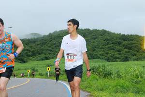 BIB: 1154
                            <button type="button" onclick="openModal(5578178)" class="btn btn-primary btn-sm float-right btn-popup" data-toggle="modal" data-target=".modal-high-quality">
                        <i class="fas fa-shopping-cart"></i> Add to Cart
                    </button>
                                            <button type="button" onclick="isThisMe(5578178, true)" class="btn btn-success btn-sm float-right btn-popup btn-isme hidden" data-toggle="tooltip" data-placement="bottom" title="นี่คือรูปของคุณใช่ไหม คลิกที่นี่เพื่อเอาเข้าอัลบั้ม">
                        <i class="fas fa-plus"></i> Add to album
                    </button>
                    <button type="button" onclick="isThisMe(5578178, false)" class="btn btn-warning btn-sm float-right btn-popup btn-isnotme hidden">
                        <i class="fas fa-ban"></i> Remove from album
                    </button>