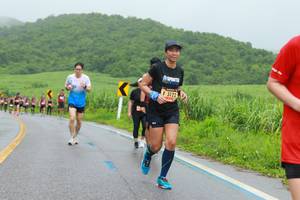 BIB: 3122
                            <button type="button" onclick="openModal(5710213)" class="btn btn-primary btn-sm float-right btn-popup" data-toggle="modal" data-target=".modal-high-quality">
                        <i class="fas fa-shopping-cart"></i> Add to Cart
                    </button>
                                            <button type="button" onclick="isThisMe(5710213, true)" class="btn btn-success btn-sm float-right btn-popup btn-isme hidden" data-toggle="tooltip" data-placement="bottom" title="นี่คือรูปของคุณใช่ไหม คลิกที่นี่เพื่อเอาเข้าอัลบั้ม">
                        <i class="fas fa-plus"></i> Add to album
                    </button>
                    <button type="button" onclick="isThisMe(5710213, false)" class="btn btn-warning btn-sm float-right btn-popup btn-isnotme hidden">
                        <i class="fas fa-ban"></i> Remove from album
                    </button>