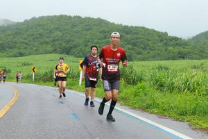 BIB: 5381
                            <button type="button" onclick="openModal(5710006)" class="btn btn-primary btn-sm float-right btn-popup" data-toggle="modal" data-target=".modal-high-quality">
                        <i class="fas fa-shopping-cart"></i> Add to Cart
                    </button>
                                            <button type="button" onclick="isThisMe(5710006, true)" class="btn btn-success btn-sm float-right btn-popup btn-isme hidden" data-toggle="tooltip" data-placement="bottom" title="นี่คือรูปของคุณใช่ไหม คลิกที่นี่เพื่อเอาเข้าอัลบั้ม">
                        <i class="fas fa-plus"></i> Add to album
                    </button>
                    <button type="button" onclick="isThisMe(5710006, false)" class="btn btn-warning btn-sm float-right btn-popup btn-isnotme hidden">
                        <i class="fas fa-ban"></i> Remove from album
                    </button>